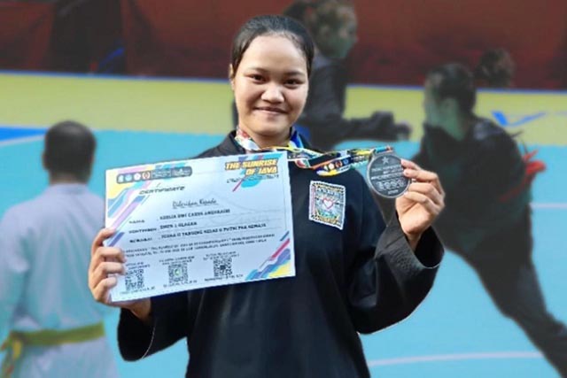 Siswi SMPN 1 Glagah Banyuwangi Raih Prestasi di The Sunrise of Java Silat Championship 1