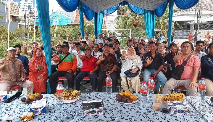 Hj. Neneng Hasanah Serap Aspirasi Warga RW 04 Semper Barat, Janji Kawal Penataan Permukiman hingga Terealisasi